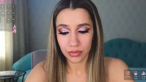 _aura_18 online show from April 18, 2026, 3:21 am