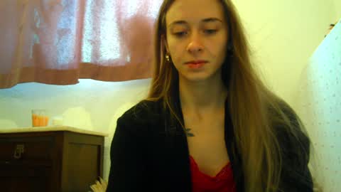 Snapshot of _aurora_sweet chatting on December 9, 2024, 9:28 am _aurora_sweet online show from December 9, 2024, 9:28 am