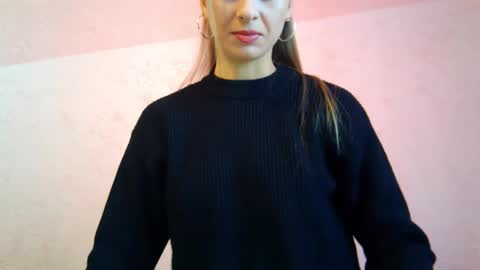 Snapshot of _aurora_sweet chatting on October 22, 2025, 9:42 am _aurora_sweet online show from October 22, 2025, 9:42 am