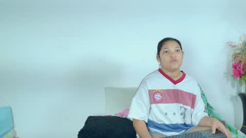 isabella online show from July 11, 2026, 2:58 am