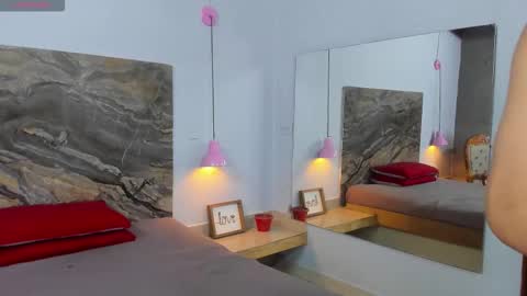 Snapshot of _axel_09 chatting on September 23, 2025, 4:37 am _axel_09 online show from September 23, 2025, 4:37 am