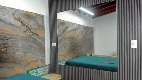 Snapshot of _axel_09 chatting on October 9, 2025, 5:05 am _axel_09 online show from October 9, 2025, 5:05 am