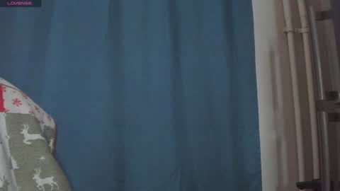 Snapshot of _axolot_ chatting on January 7, 2025, 3:24 am Olivia online show from January 7, 2025, 3:24 am