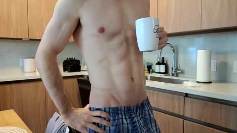 Snapshot of _b_h_c_ chatting on November 28, 2025, 9:28 pm _b_h_c_ online show from November 28, 2025, 9:28 pm