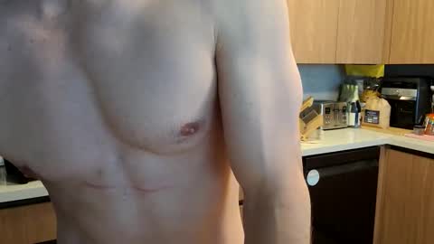 Snapshot of _b_h_c_ chatting on February 4, 2026, 7:20 pm _b_h_c_ online show from February 4, 2026, 7:20 pm