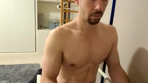 Snapshot of _b_h_c_ chatting on March 16, 2026, 5:02 am _b_h_c_ online show from March 16, 2026, 5:02 am