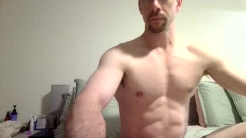 Snapshot of _b_h_c_ chatting on June 7, 2026, 7:45 am _b_h_c_ online show from June 7, 2026, 7:45 am