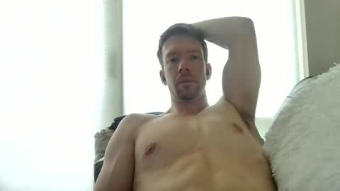 Snapshot of _b_h_c_ chatting on June 18, 2026, 9:41 pm _b_h_c_ online show from June 18, 2026, 9:41 pm