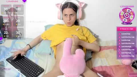 Snapshot of _baby_vi chatting on February 22, 2026, 12:34 am _baby_vi online show from February 22, 2026, 12:34 am