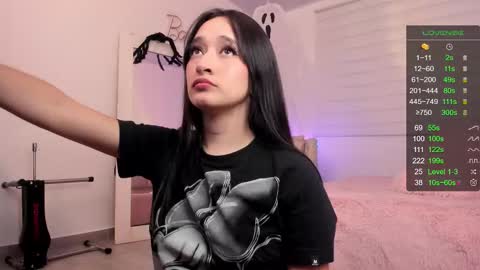 Andrea online show from October 18, 2025, 12:02 am