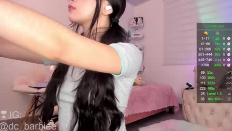 Andrea online show from November 23, 2025, 10:31 pm