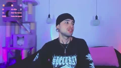 Lunita  online show from February 28, 2026, 1:06 am