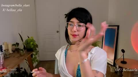 Snapshot of _bellaela chatting on February 19, 2025, 1:29 am Ella online show from February 19, 2025, 1:29 am