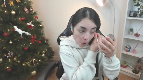 Bella Evans online show from December 30, 2024, 8:54 am