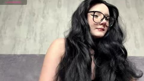 Snapshot of _blackcharm_ chatting on June 16, 2026, 12:02 am _blackcharm_ online show from June 16, 2026, 12:02 am