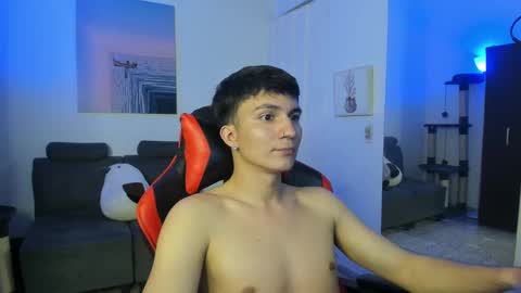 Snapshot of _blakee chatting on January 20, 2025, 6:42 am B L A K E online show from January 20, 2025, 6:42 am