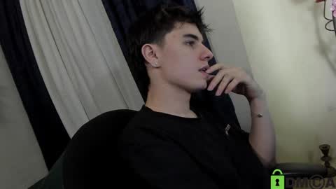 Snapshot of _broken_47 chatting on December 15, 2024, 6:07 am FELIPE CAMACHO dont forget to support me with a little hand up online show from December 15, 2024, 6:07 am