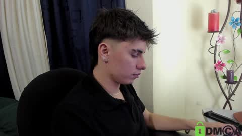 Snapshot of _broken_47 chatting on December 17, 2024, 6:24 am FELIPE CAMACHO dont forget to support me with a little hand up online show from December 17, 2024, 6:24 am