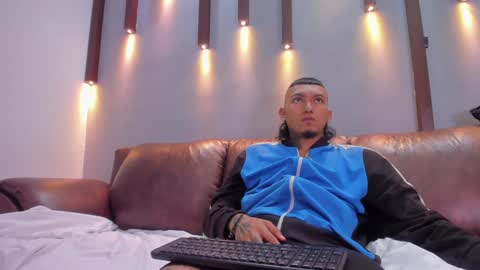 Snapshot of _cannabitch chatting on December 31, 2024, 1:19 pm Shatta Sara online show from December 31, 2024, 1:19 pm