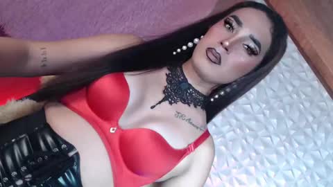 Caroline online show from January 22, 2025, 3:31 am