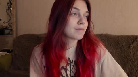 Caroline online show from November 29, 2025, 10:18 am