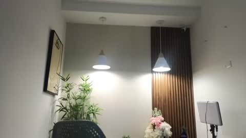 Snapshot of _celeste_hill chatting on June 19, 2026, 11:58 am Celeste online show from June 19, 2026, 11:58 am
