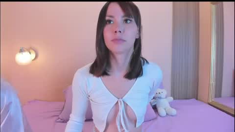 Snapshot of _celestee_1 chatting on May 5, 2026, 3:03 am Celeste online show from May 5, 2026, 3:03 am