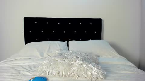 Bella  online show from January 13, 2025, 1:56 am