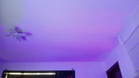 _charlotte_collins_ online show from April 12, 2026, 2:22 pm