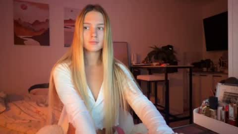 Alice is back  online show from June 10, 2026, 4:28 pm