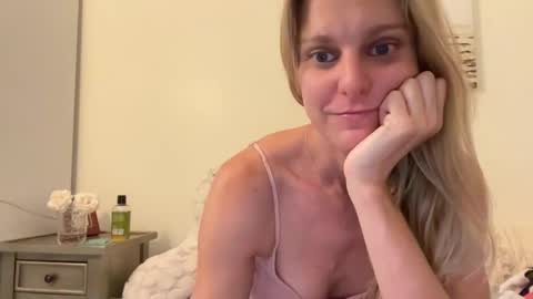 Snapshot of _chelsea___ chatting on February 27, 2025, 4:09 am Chelsea xo online show from February 27, 2025, 4:09 am