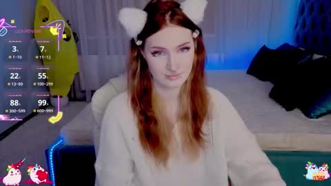 Alisa NO NUDE online show from October 25, 2025, 6:46 pm