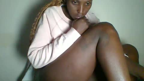 clara online show from February 8, 2025, 8:31 am