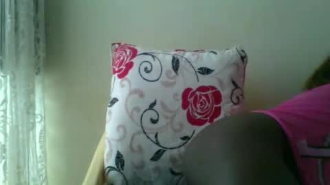 clara online show from November 23, 2025, 10:48 am