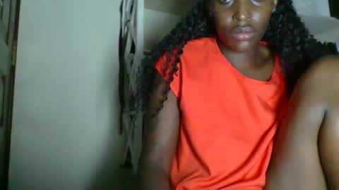 Snapshot of _clara01 chatting on March 20, 2026, 7:35 am clara online show from March 20, 2026, 7:35 am