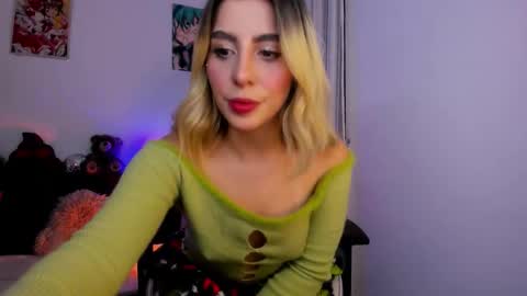 Snapshot of _cloe_1 chatting on November 24, 2025, 11:04 pm Chloe online show from November 24, 2025, 11:04 pm