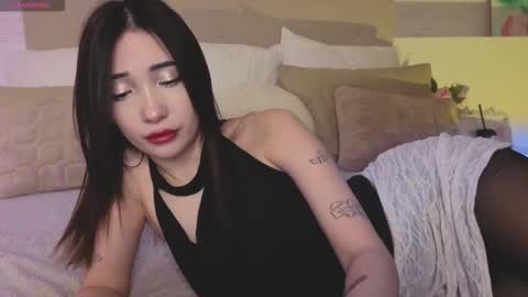 _cotton_candyy online show from December 19, 2025, 8:43 am