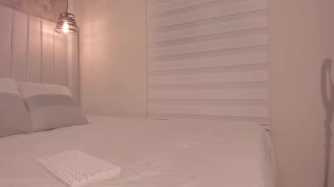 Snapshot of _dakota_a chatting on September 27, 2025, 6:35 pm Dakota online show from September 27, 2025, 6:35 pm