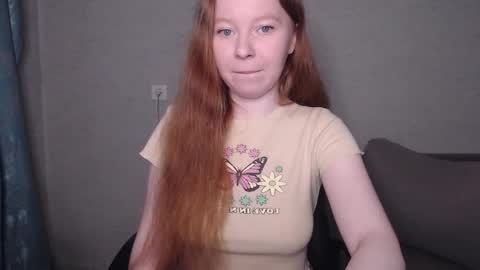 Snapshot of _damnbaby chatting on December 5, 2025, 6:00 am _damnbaby online show from December 5, 2025, 6:00 am