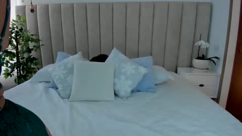 Snapshot of _dara_ chatting on December 12, 2024, 9:48 pm Dara online show from December 12, 2024, 9:48 pm