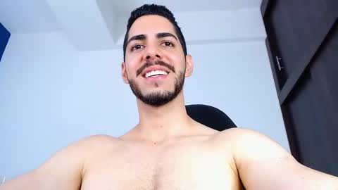 Snapshot of _davidwolf chatting on January 15, 2025, 9:09 pm David online show from January 15, 2025, 9:09 pm