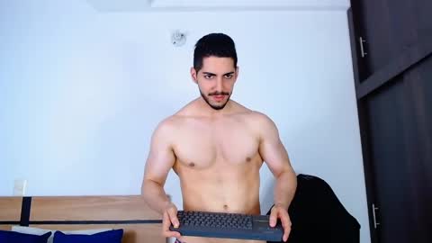 Snapshot of _davidwolf chatting on January 16, 2025, 9:40 pm David online show from January 16, 2025, 9:40 pm