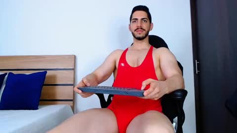 Snapshot of _davidwolf chatting on January 17, 2025, 12:42 am David online show from January 17, 2025, 12:42 am