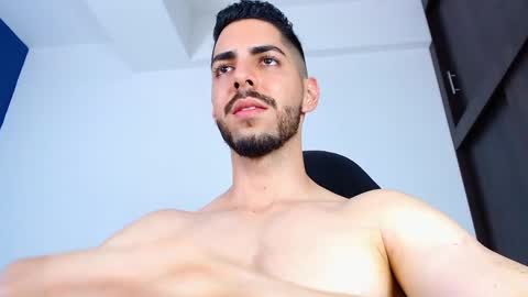 Snapshot of _davidwolf chatting on January 23, 2025, 3:26 am David online show from January 23, 2025, 3:26 am