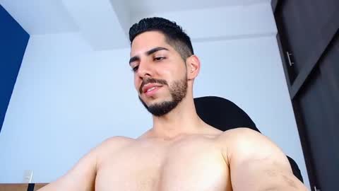 Snapshot of _davidwolf chatting on February 1, 2025, 4:46 am David online show from February 1, 2025, 4:46 am