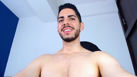 Snapshot of _davidwolf chatting on February 4, 2025, 11:49 pm David online show from February 4, 2025, 11:49 pm