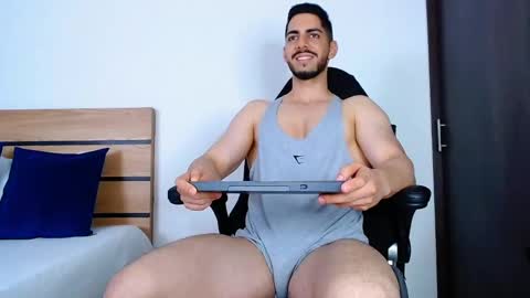 Snapshot of _davidwolf chatting on February 13, 2025, 4:11 am David online show from February 13, 2025, 4:11 am