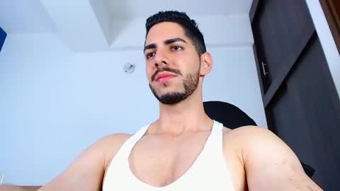 Snapshot of _davidwolf chatting on February 20, 2025, 2:51 am David online show from February 20, 2025, 2:51 am