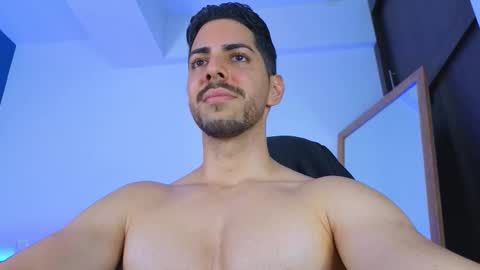 Snapshot of _davidwolf chatting on November 20, 2025, 11:37 pm David online show from November 20, 2025, 11:37 pm