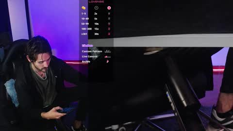 delacruz online show from November 5, 2025, 3:06 am